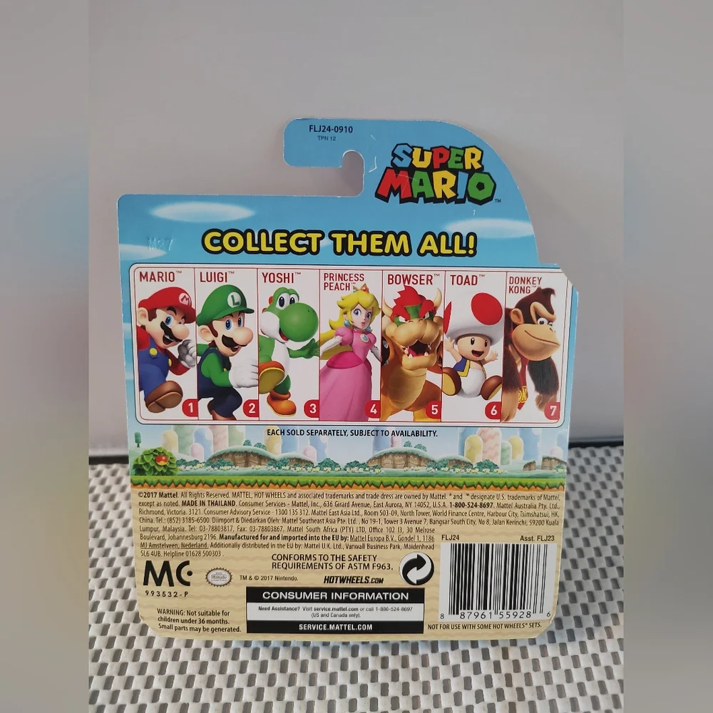 Hot Wheels Character Car Mario Super Mario NWT 2017